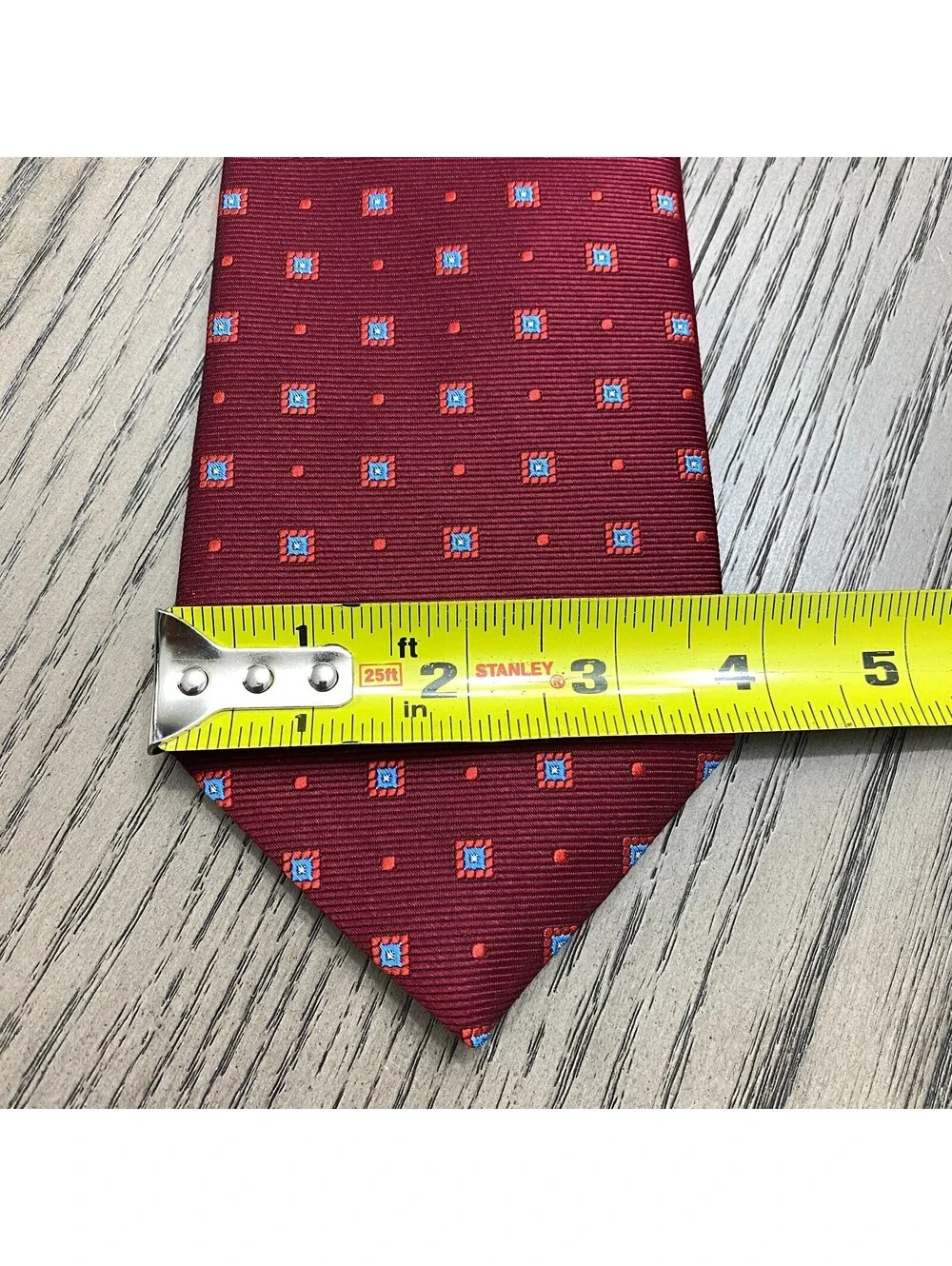 Brooks Brothers Necktie Red Geometric AOP Pure Silk Tie Stain Resistant USA